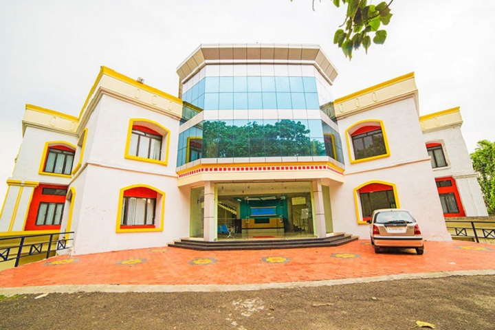 https://cache.careers360.mobi/media/colleges/social-media/media-gallery/4238/2018/10/15/Campus view of Ilahia College of Engineering and Technology Muvattupuzha_Campus-View.JPG